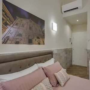 3* Gasthuis Navona Charme