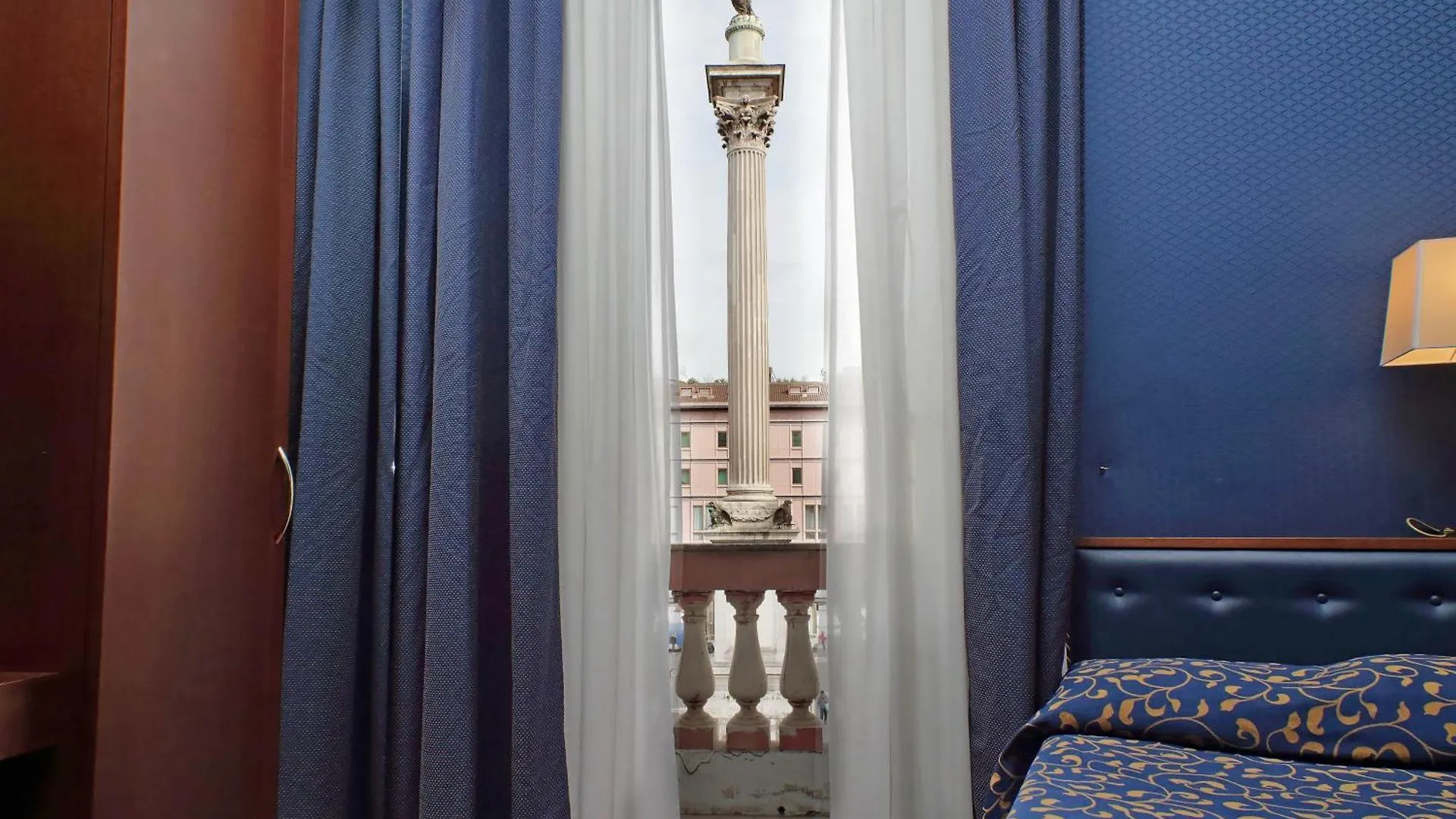 Domus Maggiore Guest House Rome Италия